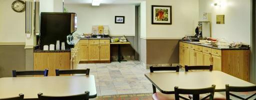 Thompson'S Best Value Inn & Suites Bagian luar foto